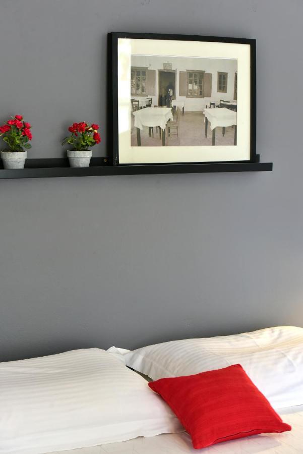 Piteoussa Rooms Хидра Екстериор снимка