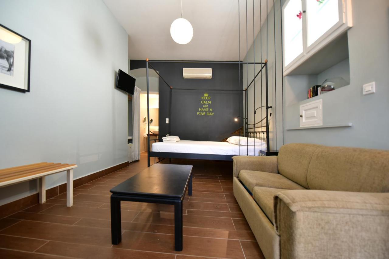 Piteoussa Rooms Хидра Екстериор снимка