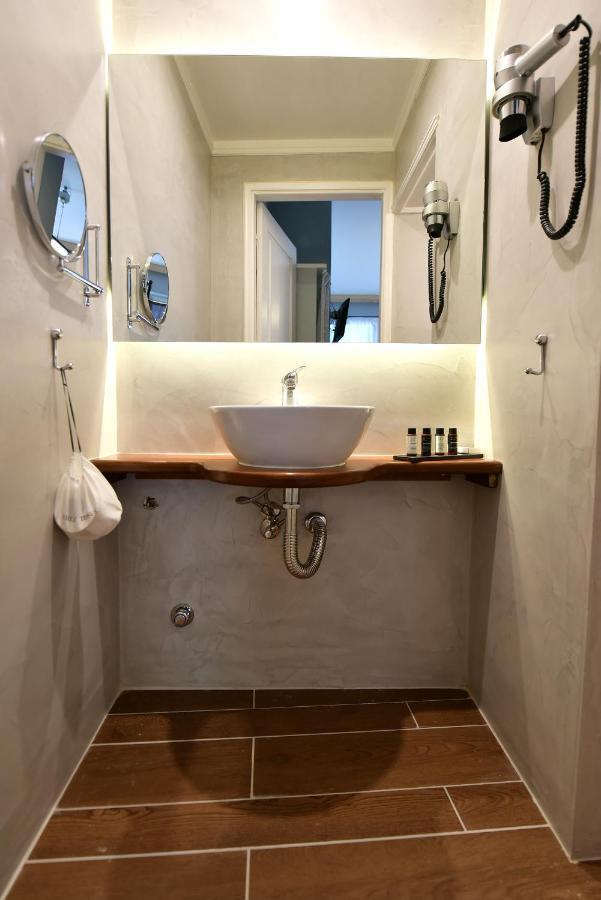 Piteoussa Rooms Хидра Екстериор снимка